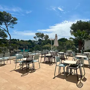 Cabot Cala Ferrera Otel